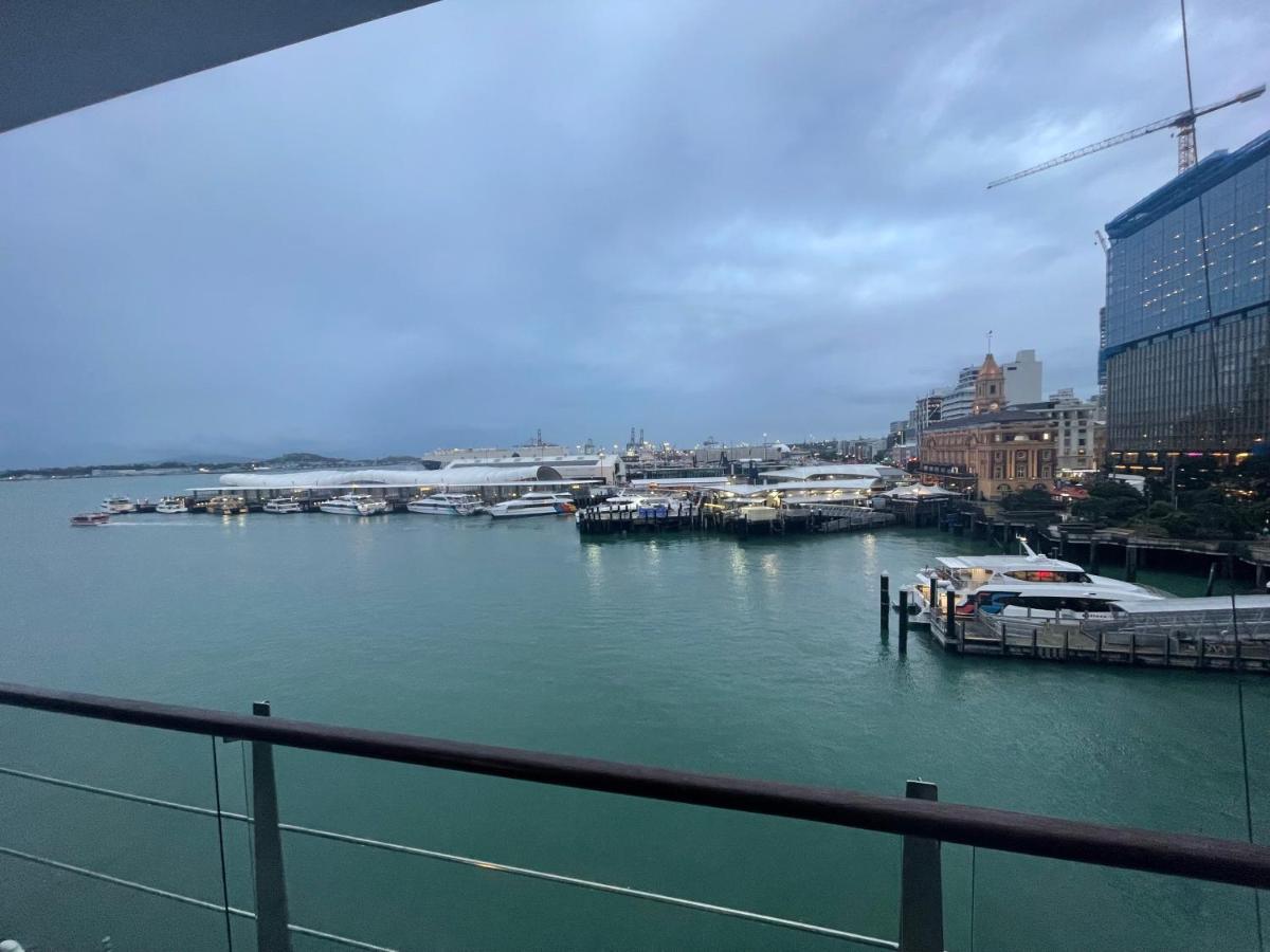 Apartment Luxury - Parking - Hot Tub - Stunning Views Auckland