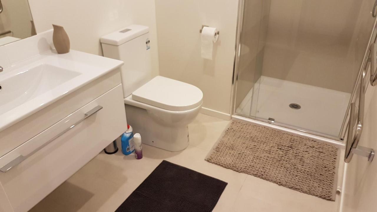 Aveen's 10mins From Airport Auckland