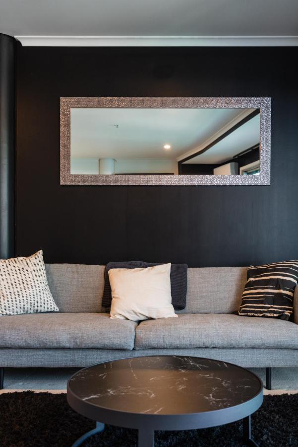 Luxury - Parking - Hot Tub - Stunning Views Apartment