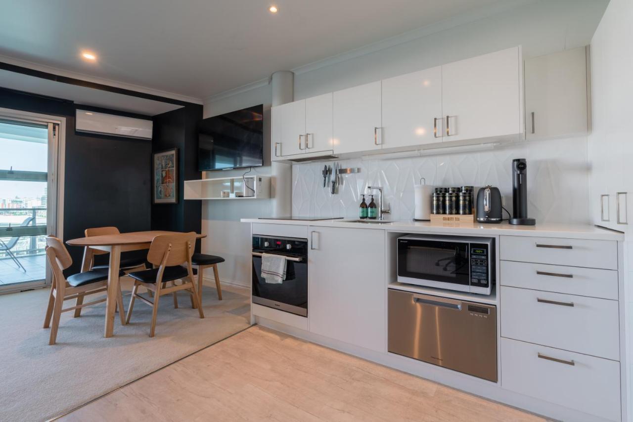 Luxury - Parking - Hot Tub - Stunning Views Auckland
