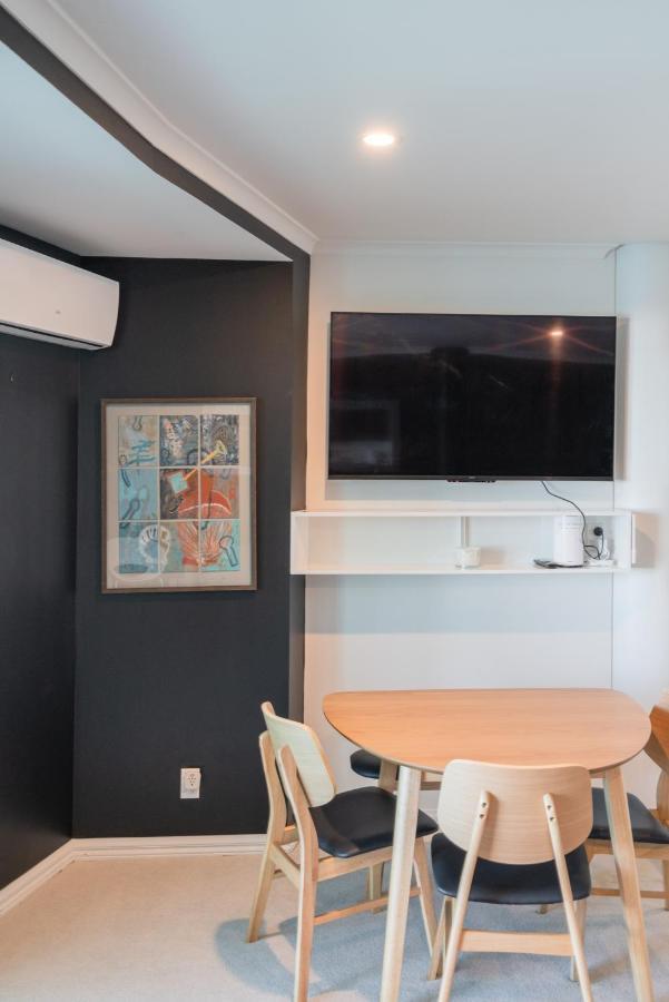 Luxury - Parking - Hot Tub - Stunning Views Apartment Auckland