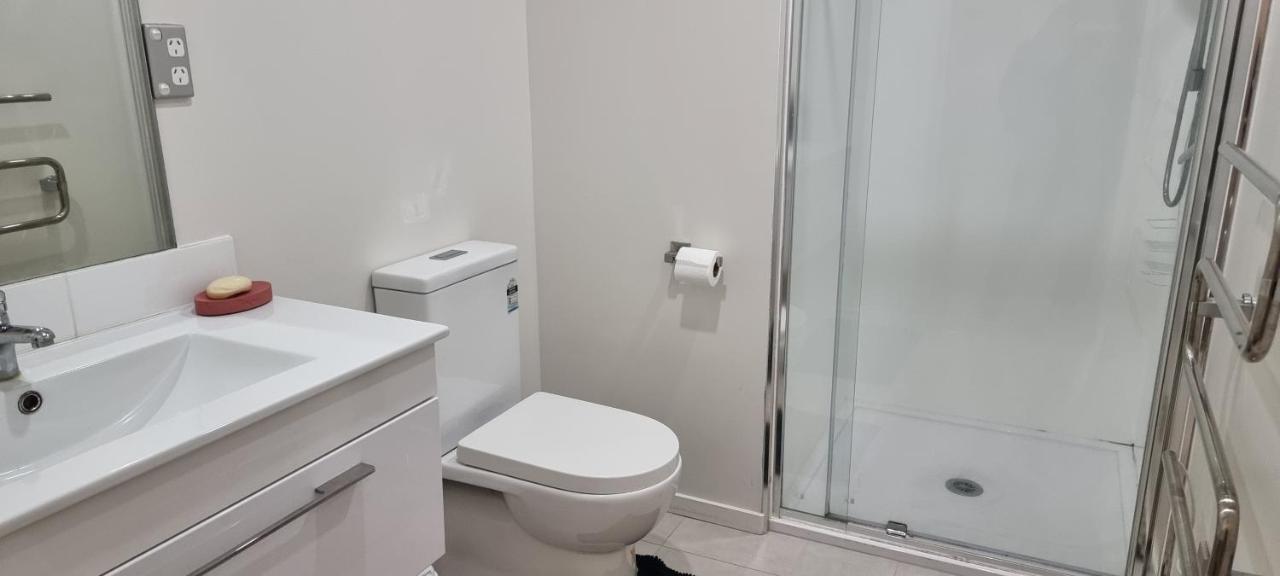 Apartment Aveen's 10mins From Airport *