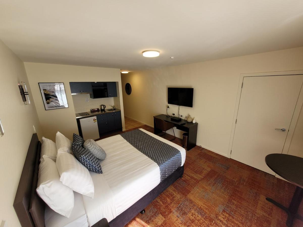 Of Sails Motel Auckland