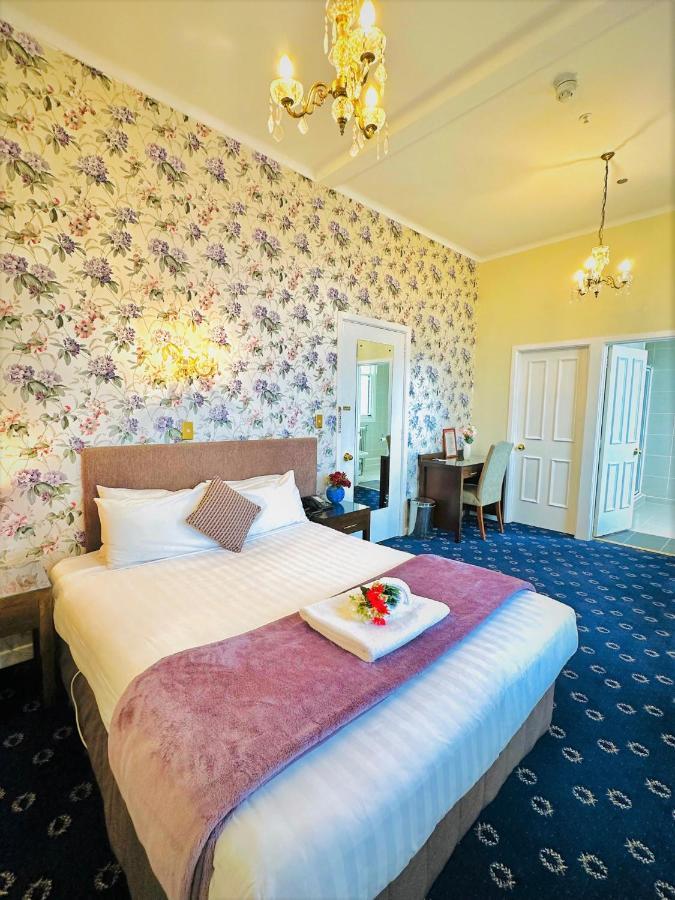 Hotel The Esplanade 4*