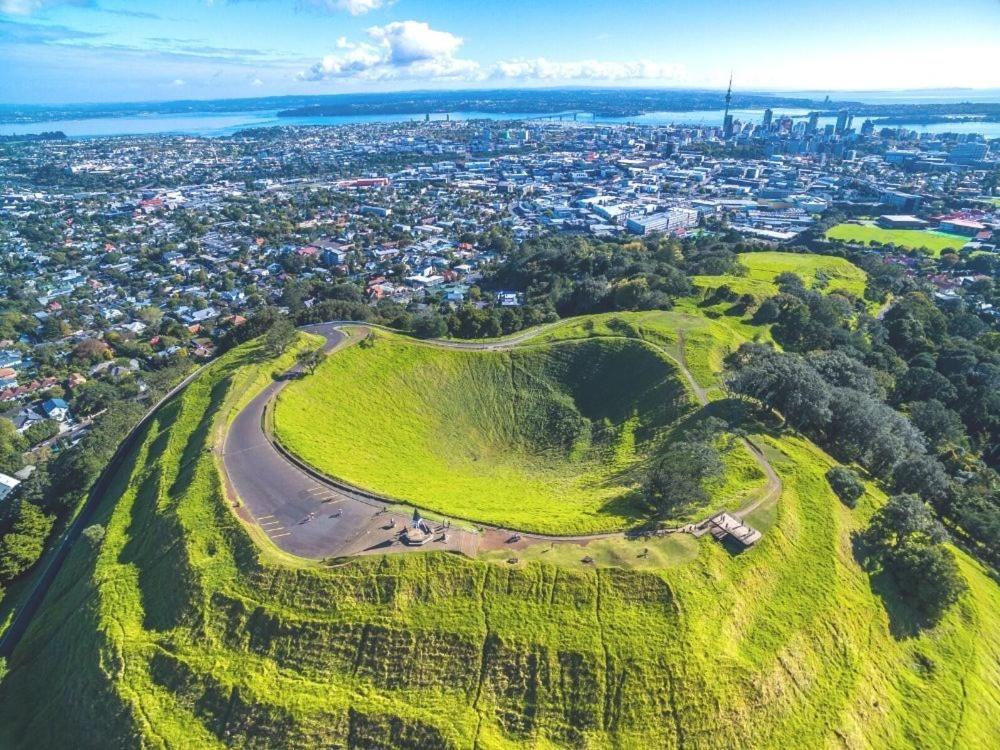 On The Grange In Mt Eden Auckland