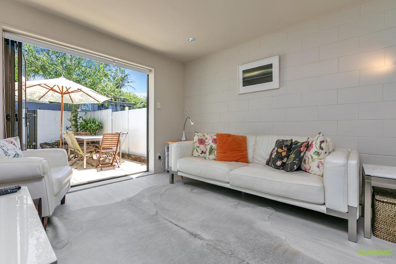 Qv Sunny Townhouse At Collingwood Street - 1067 Apartment Auckland