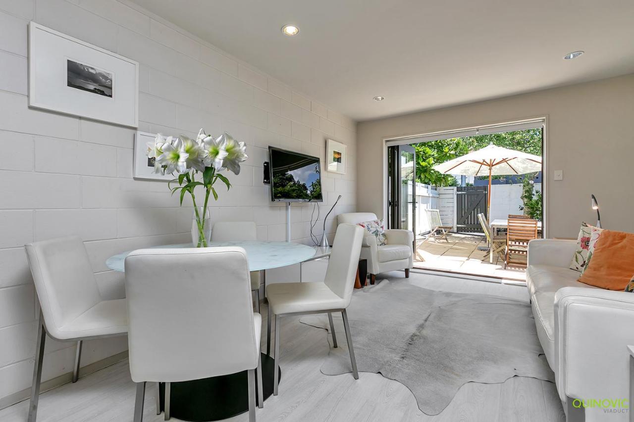 Qv Sunny Townhouse At Collingwood Street - 1067 *