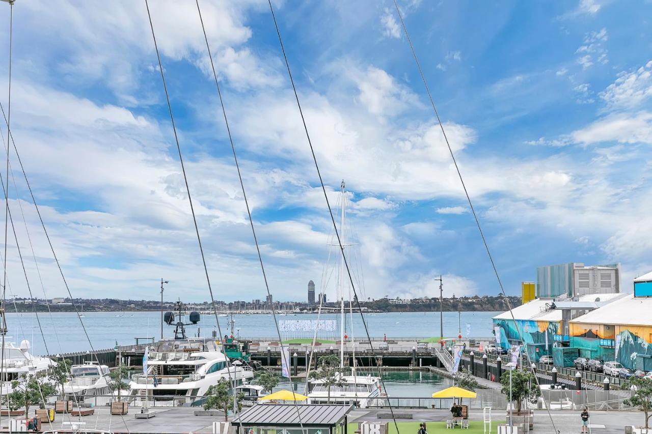 Waterfront Wonder + Cp! Apartment *