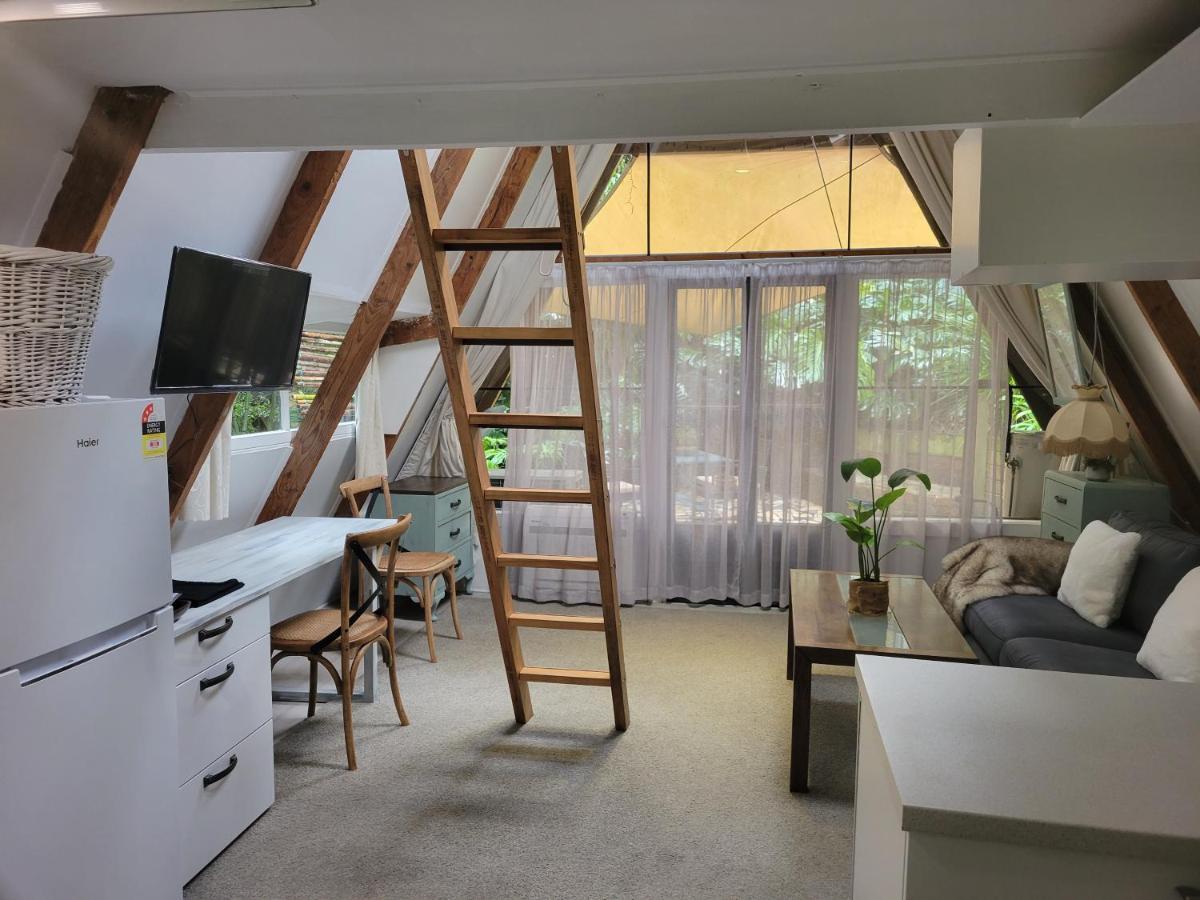 A-frame Studio In Parnell Chalet *