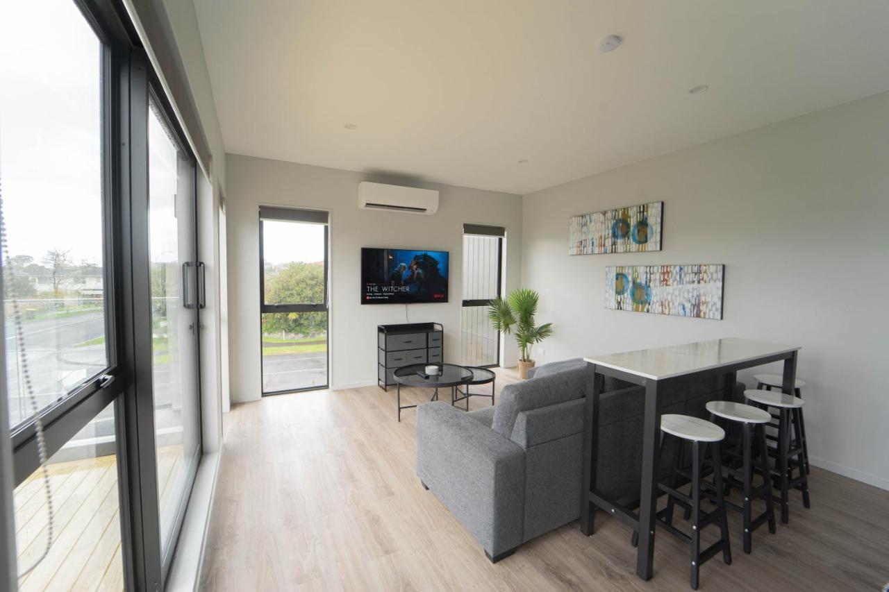 Sunnyhills Viewside Town House