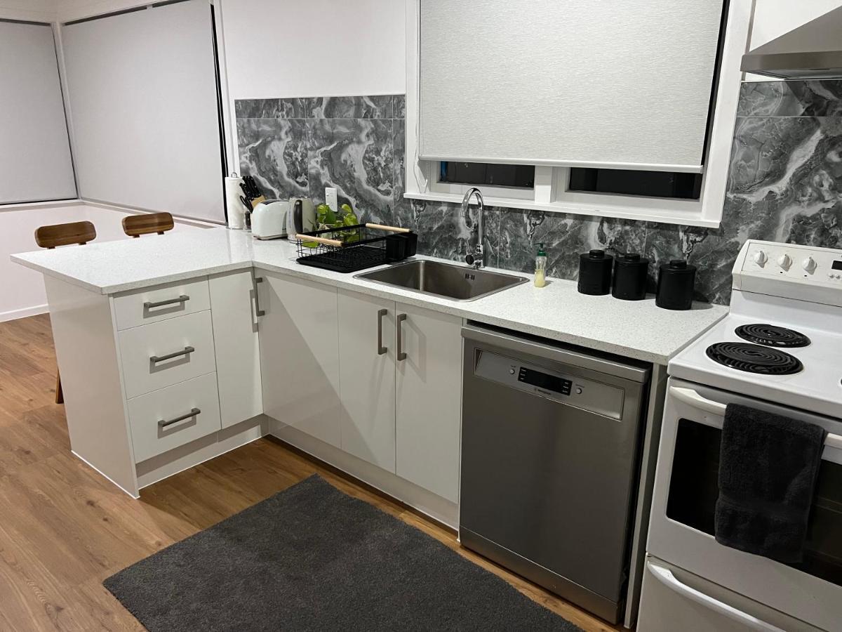 Holiday home Spacious 4 Bedroom House In Manukau Auckland