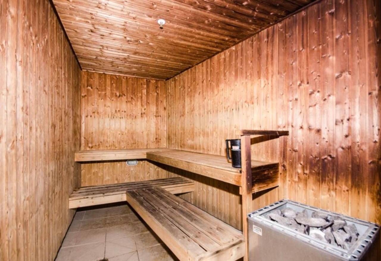 Le Mirage- Stylish, With Pools, Sauna, Apartment