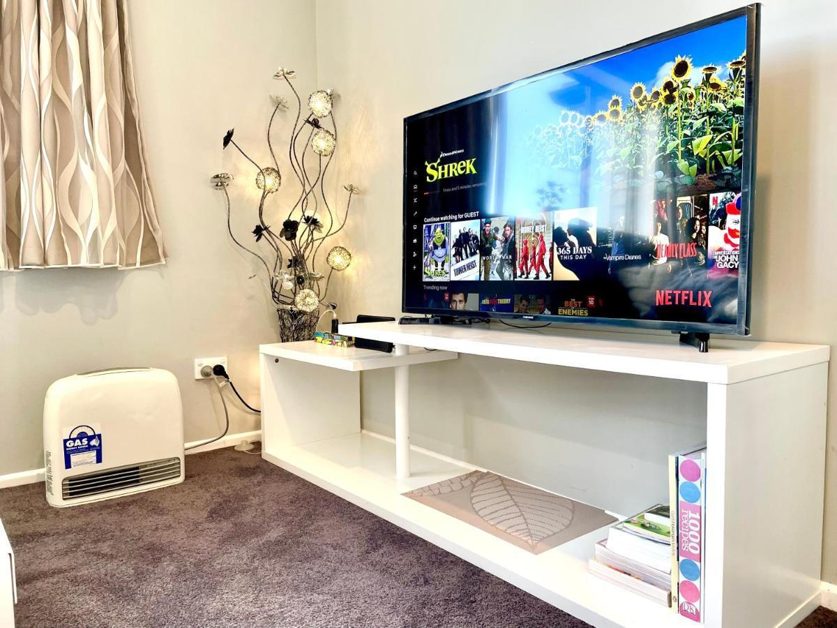 Albany Modern Private 2 Bedroom 2 Bathroom With Full Kitchen Netflix
