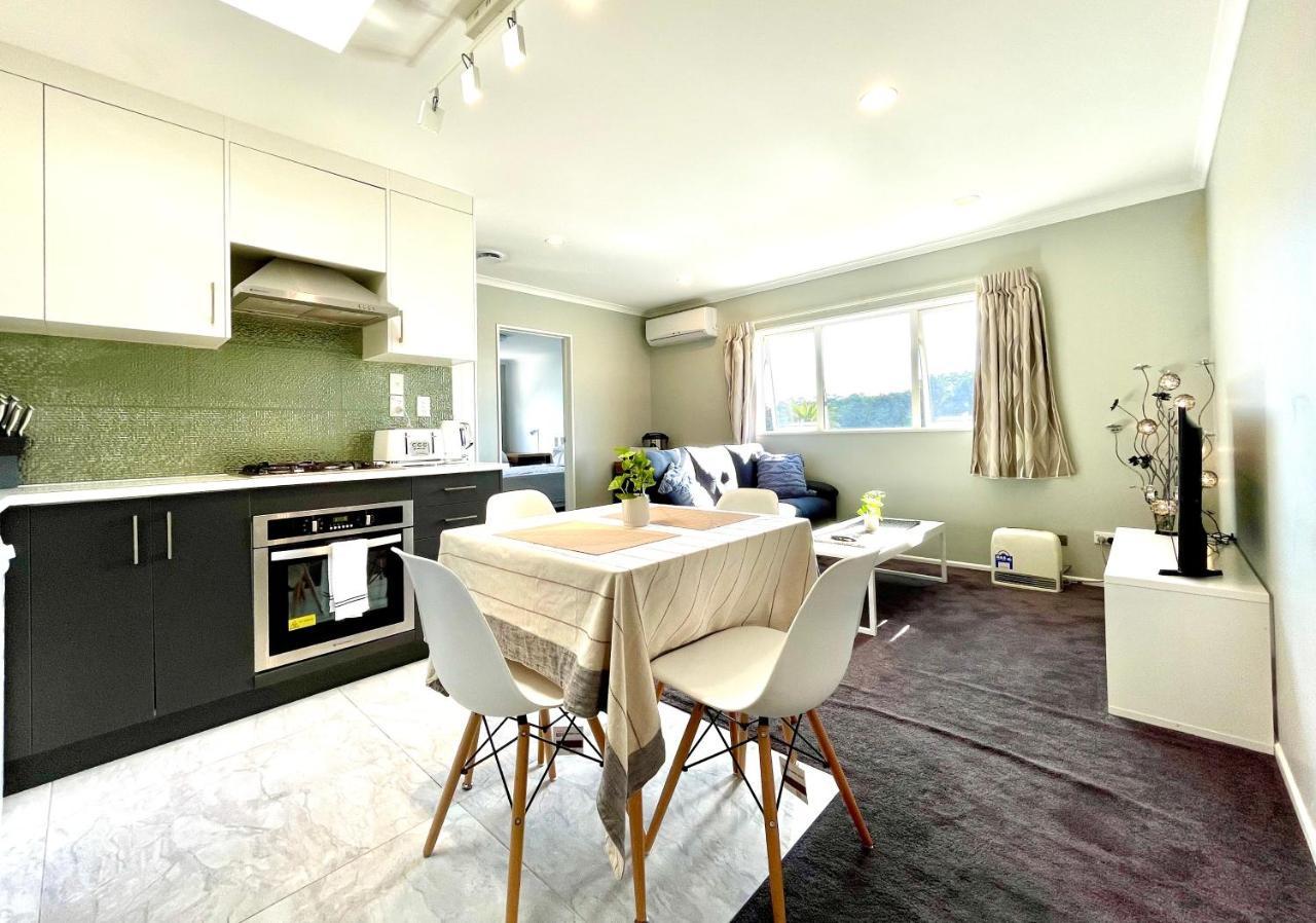 Albany Modern Private 2 Bedroom 2 Bathroom With Full Kitchen Netflix Holiday home Auckland
