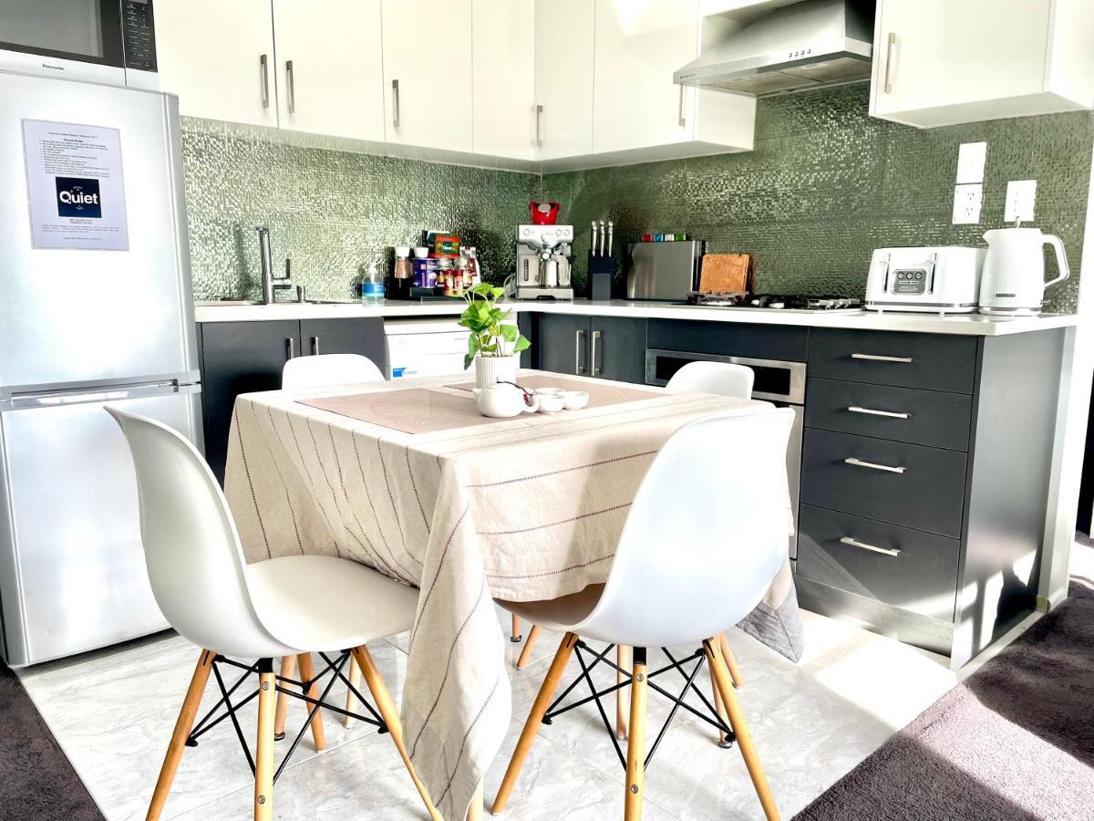 Holiday home Albany Modern Private 2 Bedroom 2 Bathroom With Full Kitchen Netflix