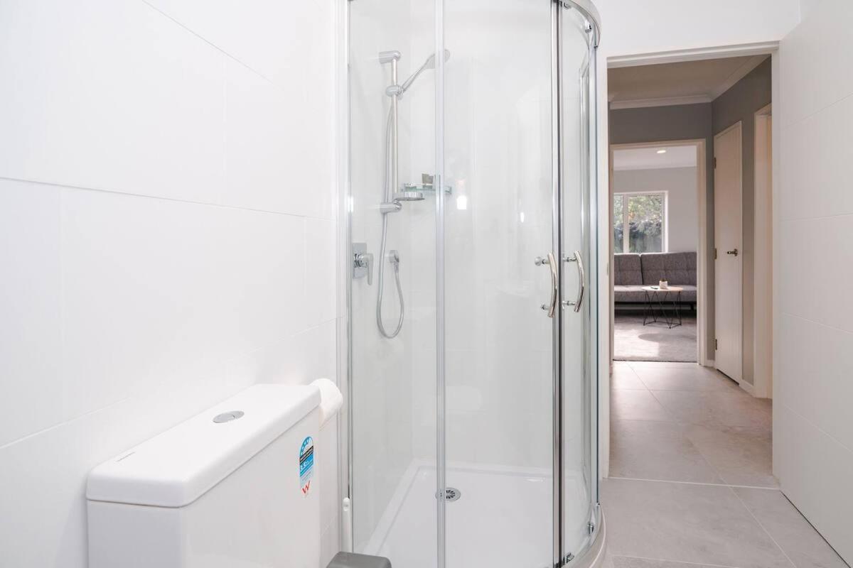 Modern Private 2 Bedroom Home-unit In Albany With Netflix Holiday home Auckland