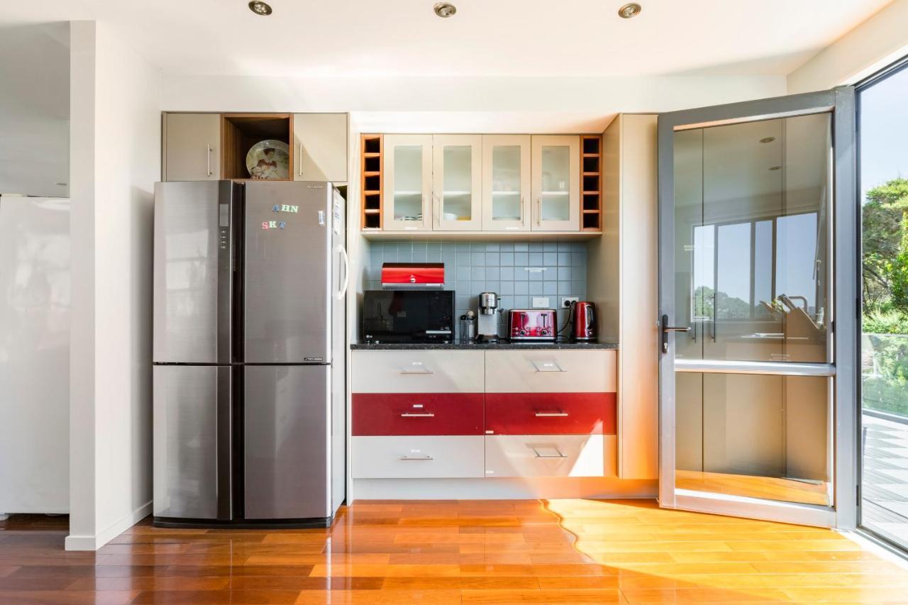 Private In A Lovely House Auckland