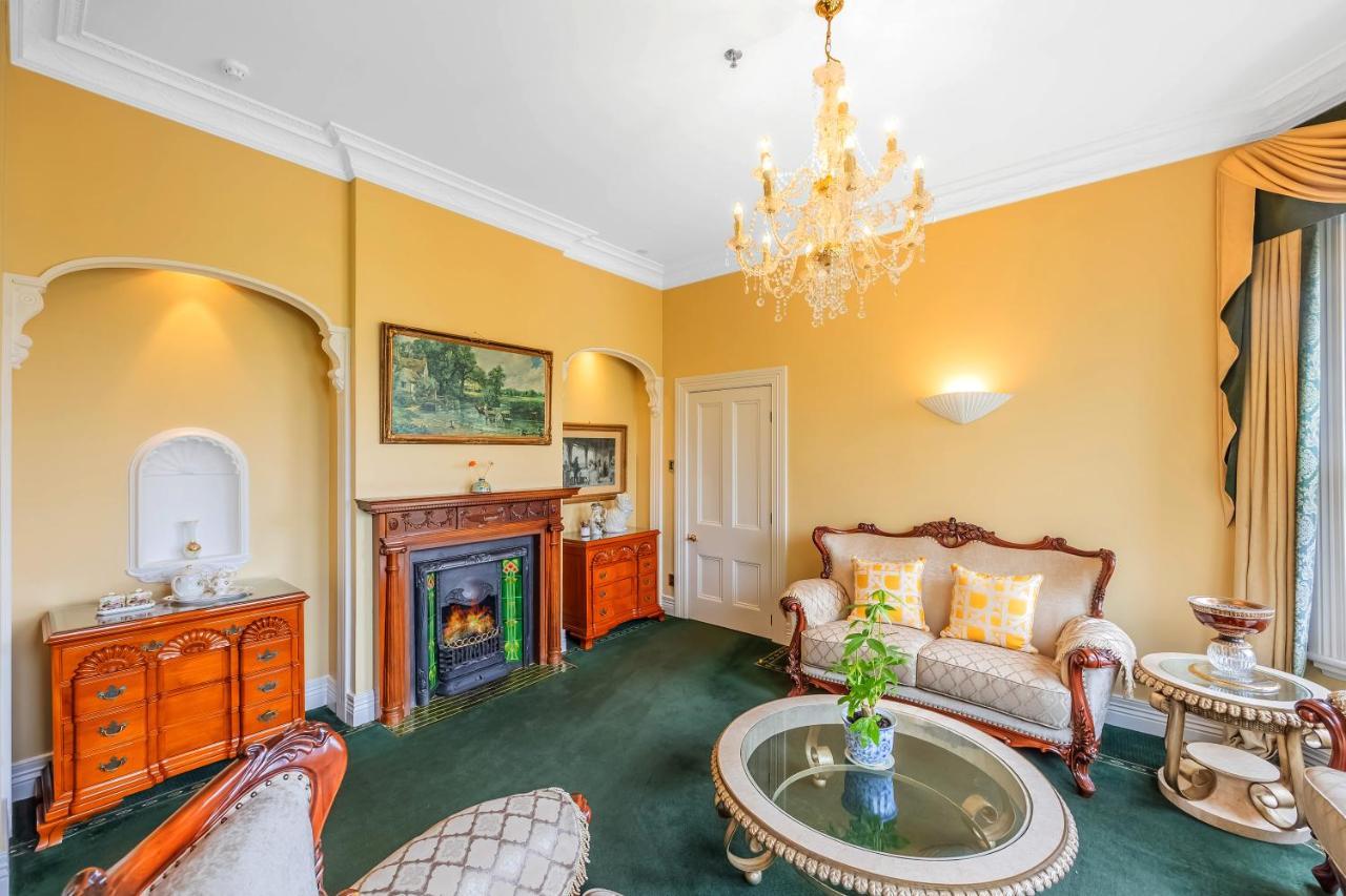 Hotel Aachen House 4*