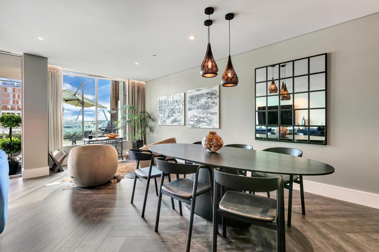 Qv Waterfront Glamour Auckland