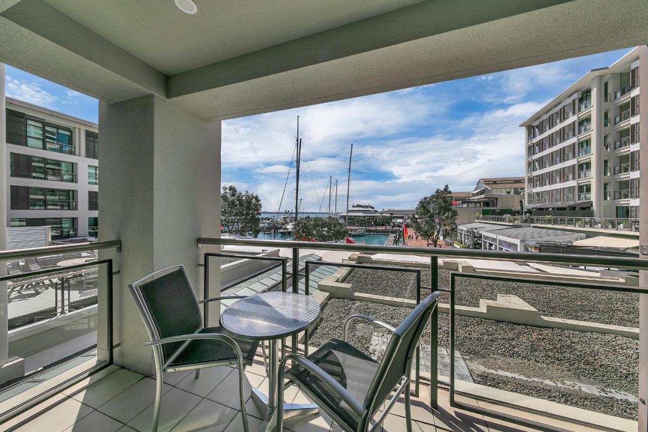 Fabulous Corner W/ Dazzling Harbour View * Auckland