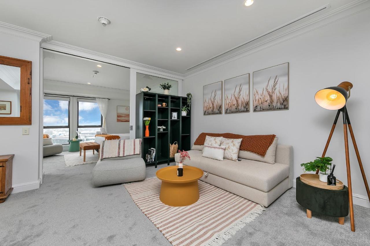 Homey Heritage Hideaway & Cp! Apartment