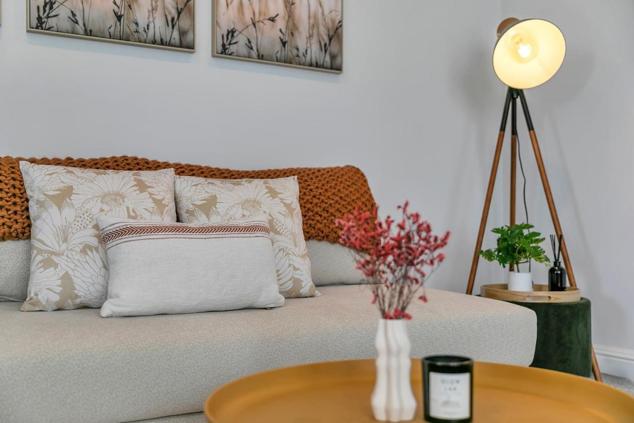 Homey Heritage Hideaway & Cp! Auckland