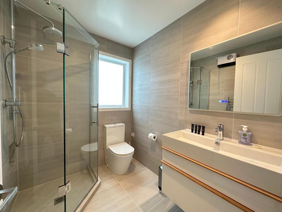 Stunning Rothesay Bay Holiday home
