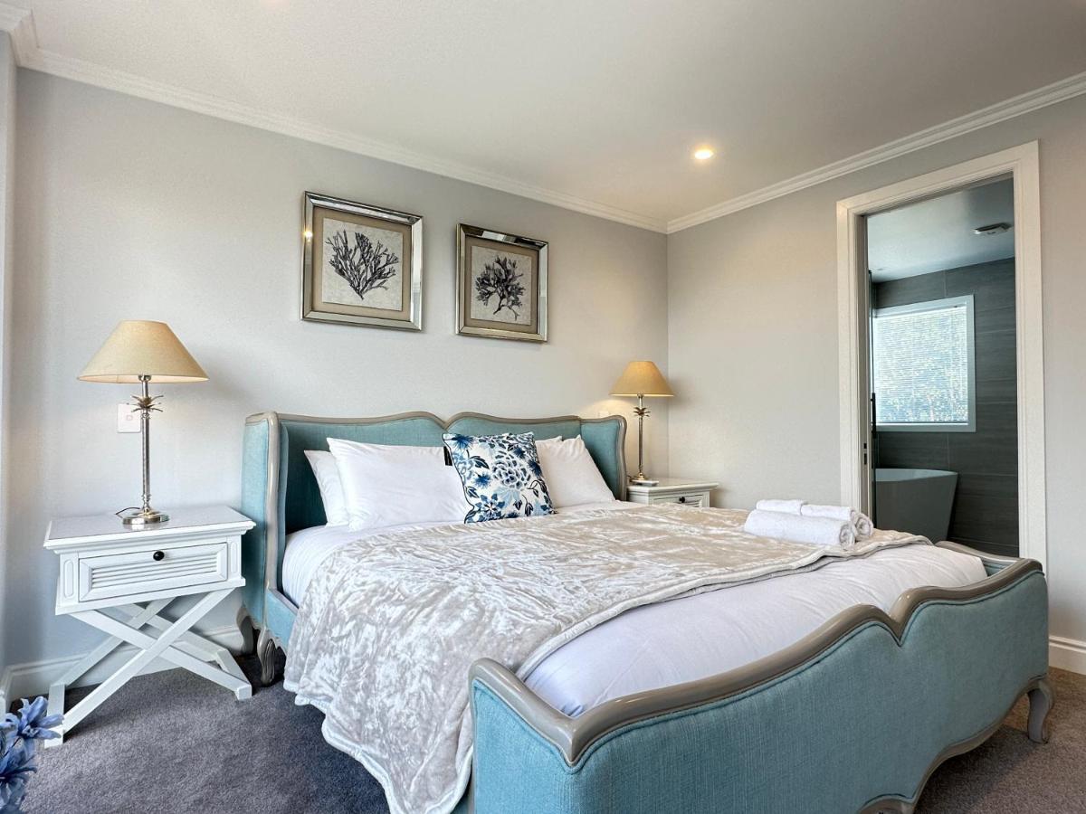 Stunning Rothesay Bay Holiday home Auckland