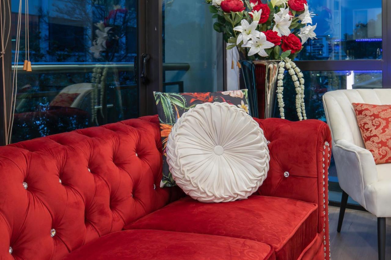 Apartment Your Next Viaduct Getaway!