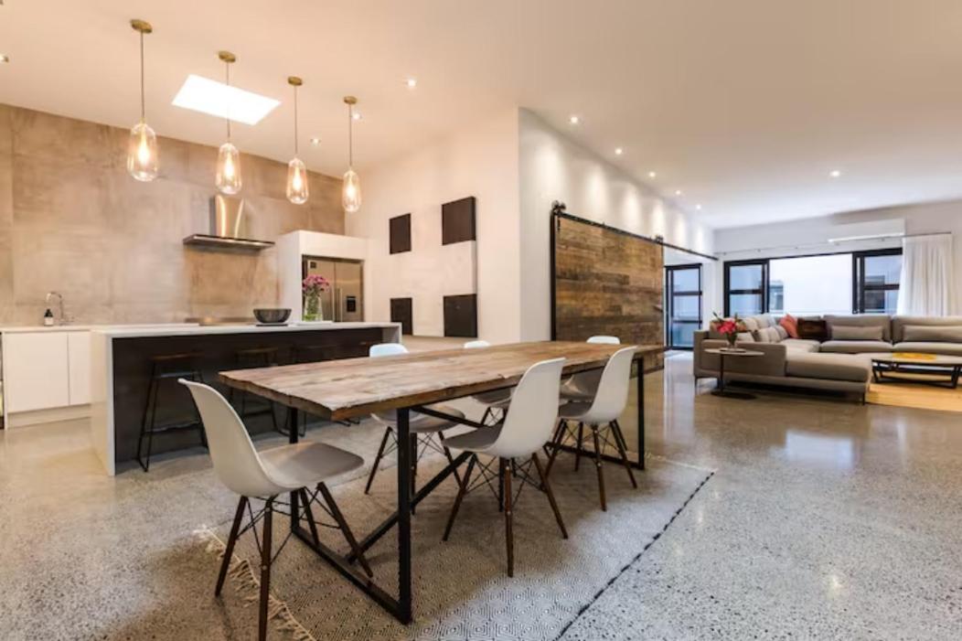 Sale Street Loft Apartment