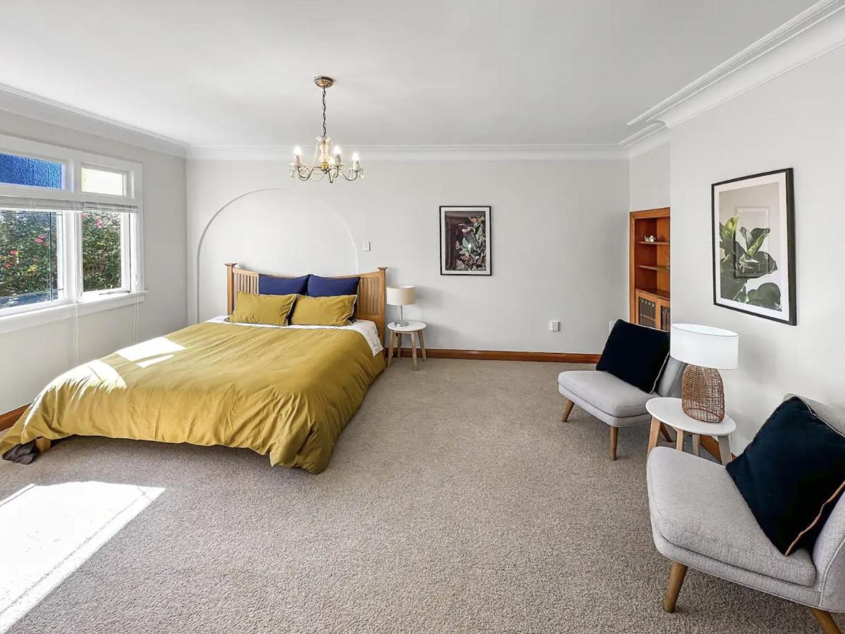 Apartment Tui Escape - 4 Bedroom Downstairs Birkenhead