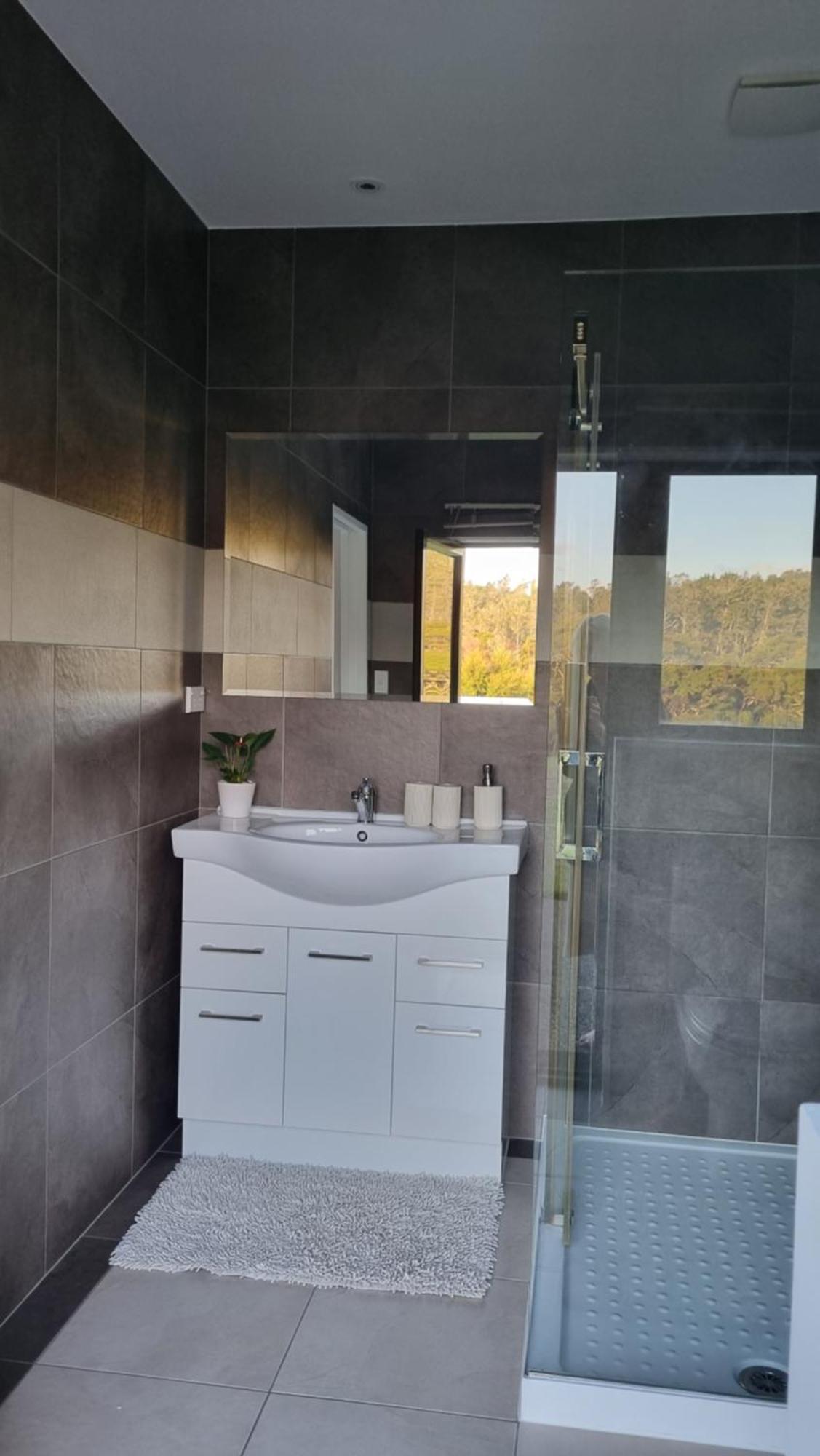 Okura River Estate Getaway Auckland