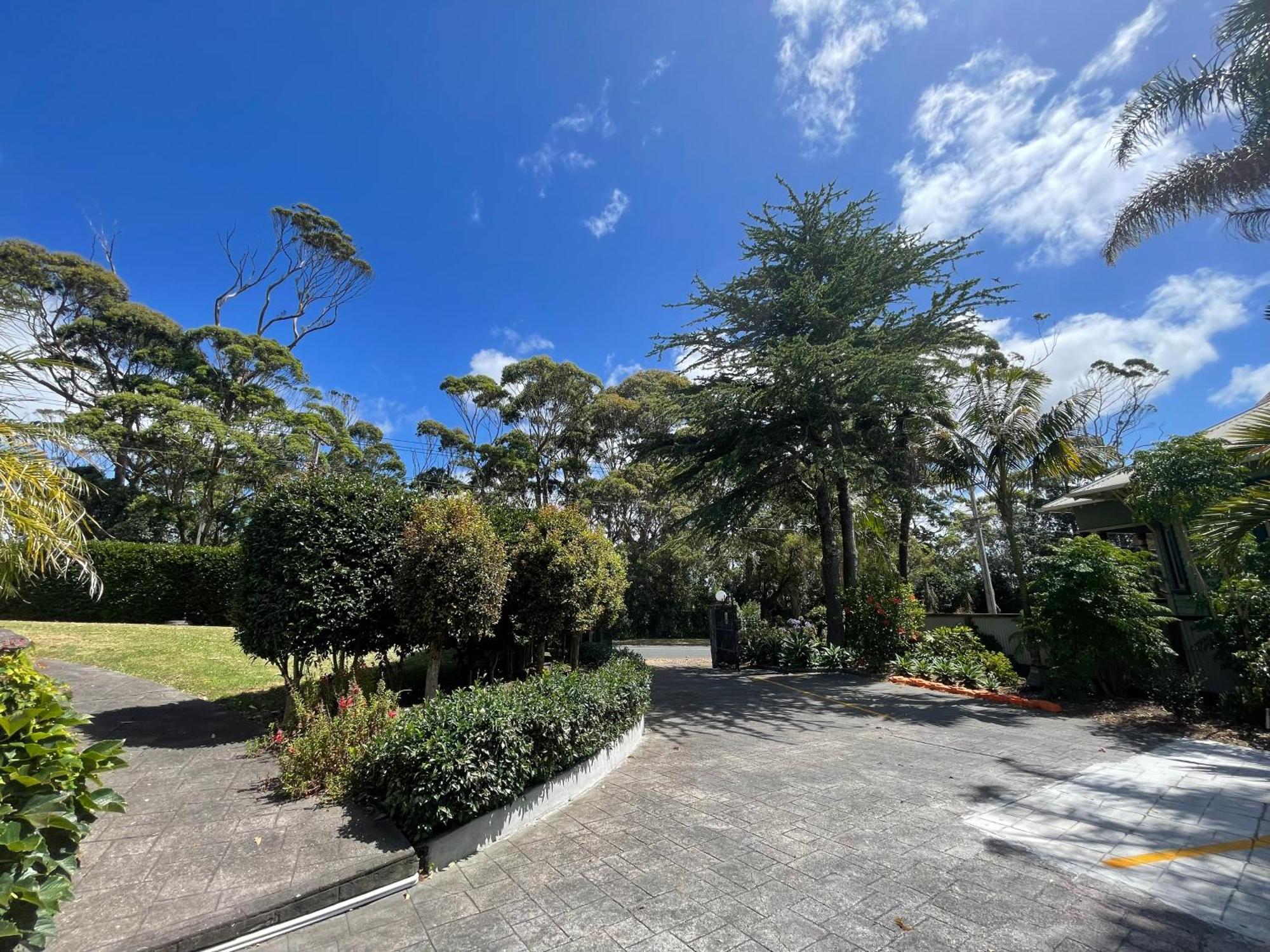 Western Springs To Central Heritage Guest house 4*