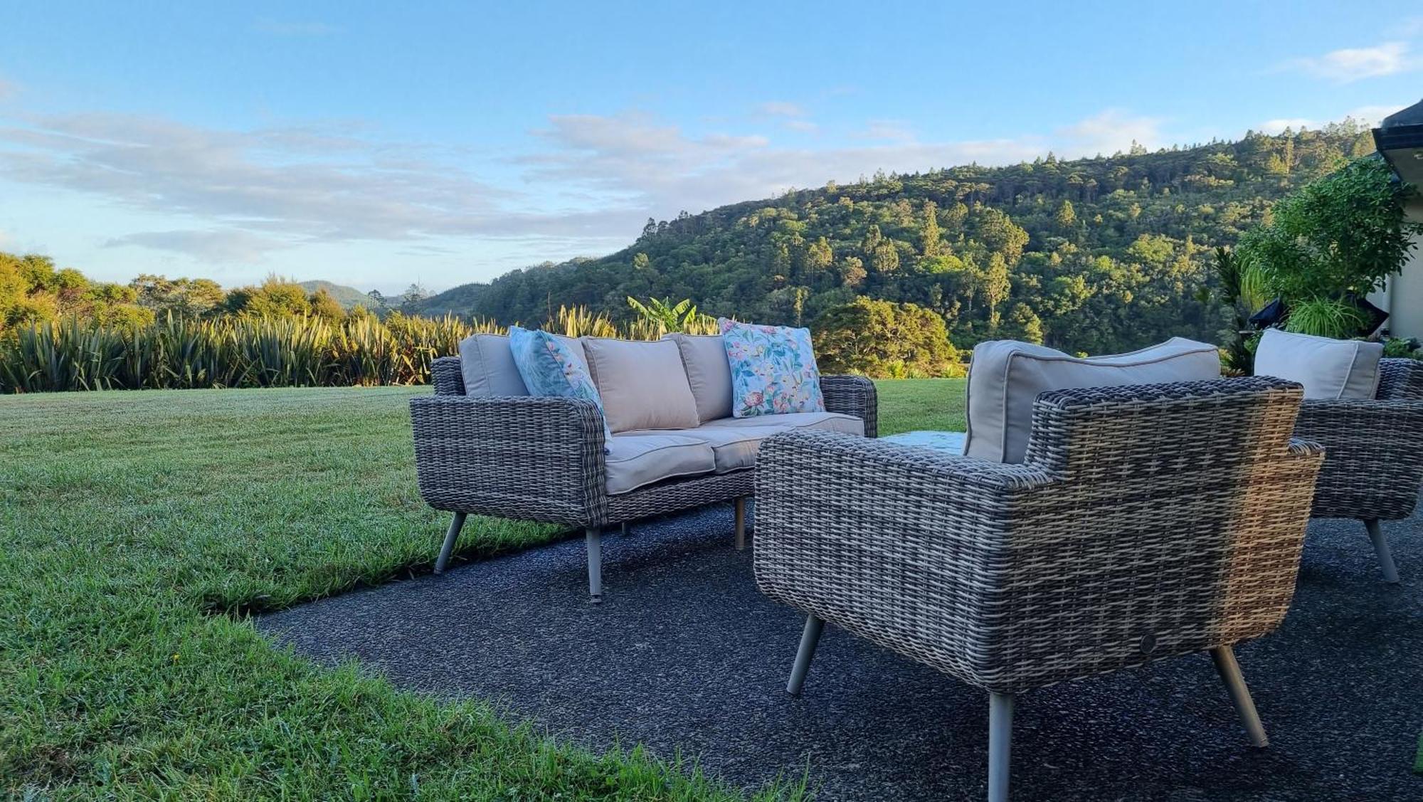 Okura River Estate Getaway 3*