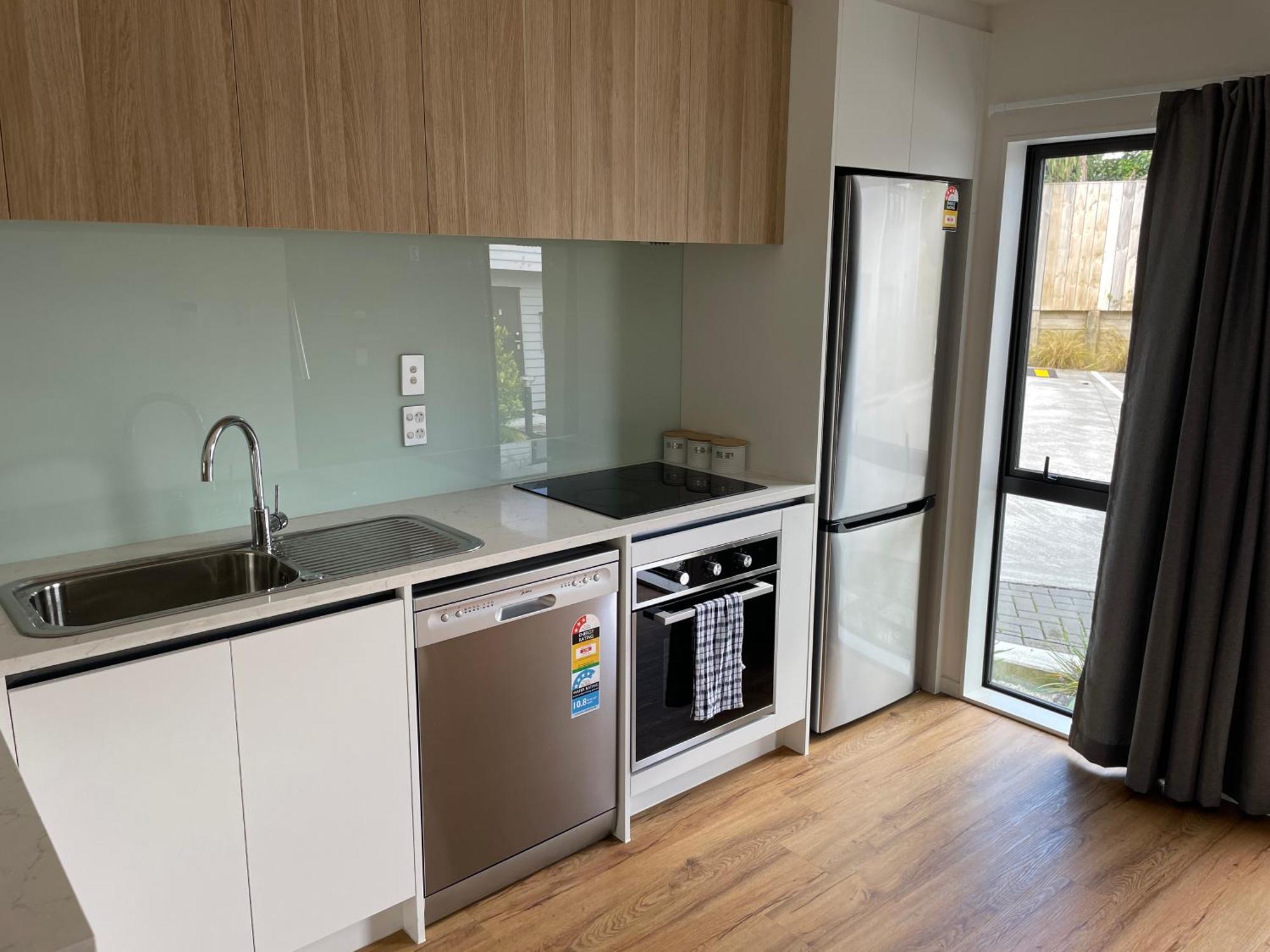 Modern By The Reserve Holiday home