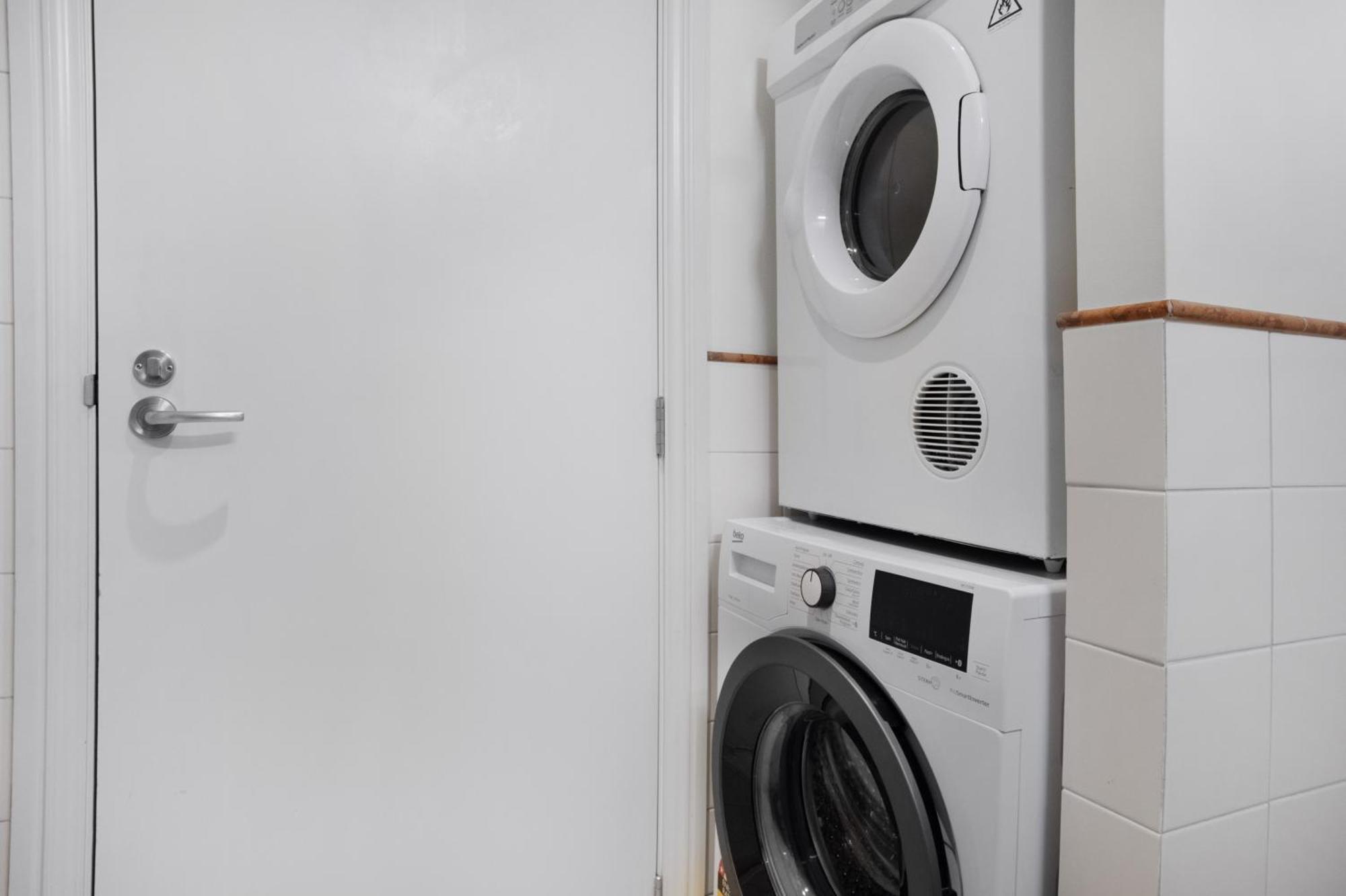 Apartment Deluxe Heated Pool Gym Hot Tub Sauna Tennis Court Auckland