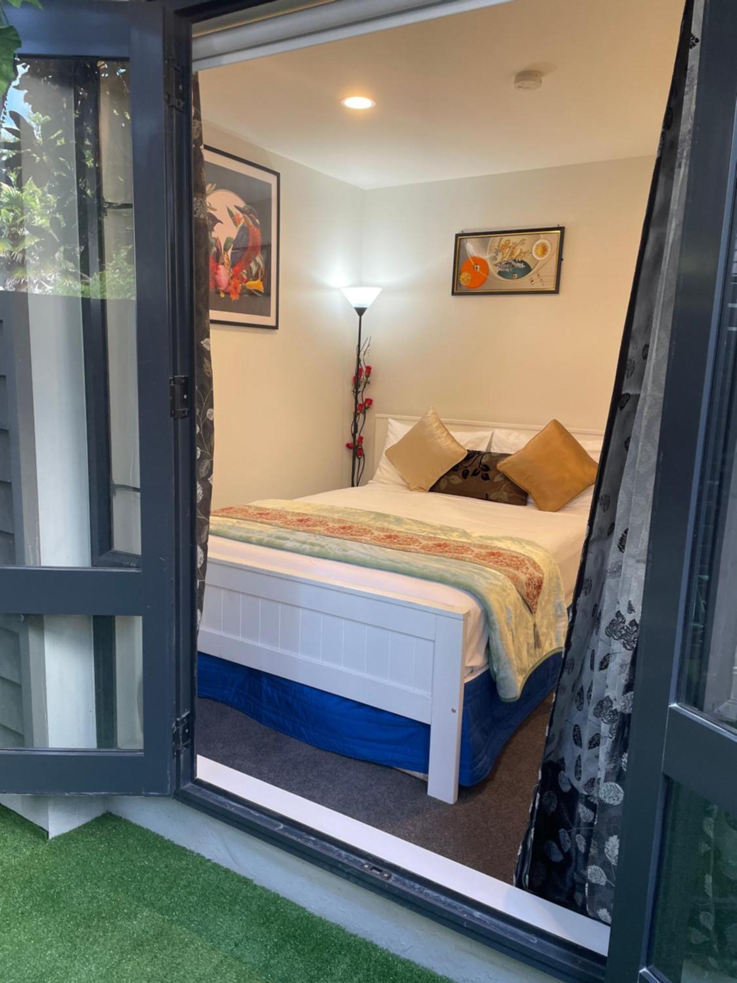 Holiday home Cbd, Parnell Ensuite+patio+secluded Garage *