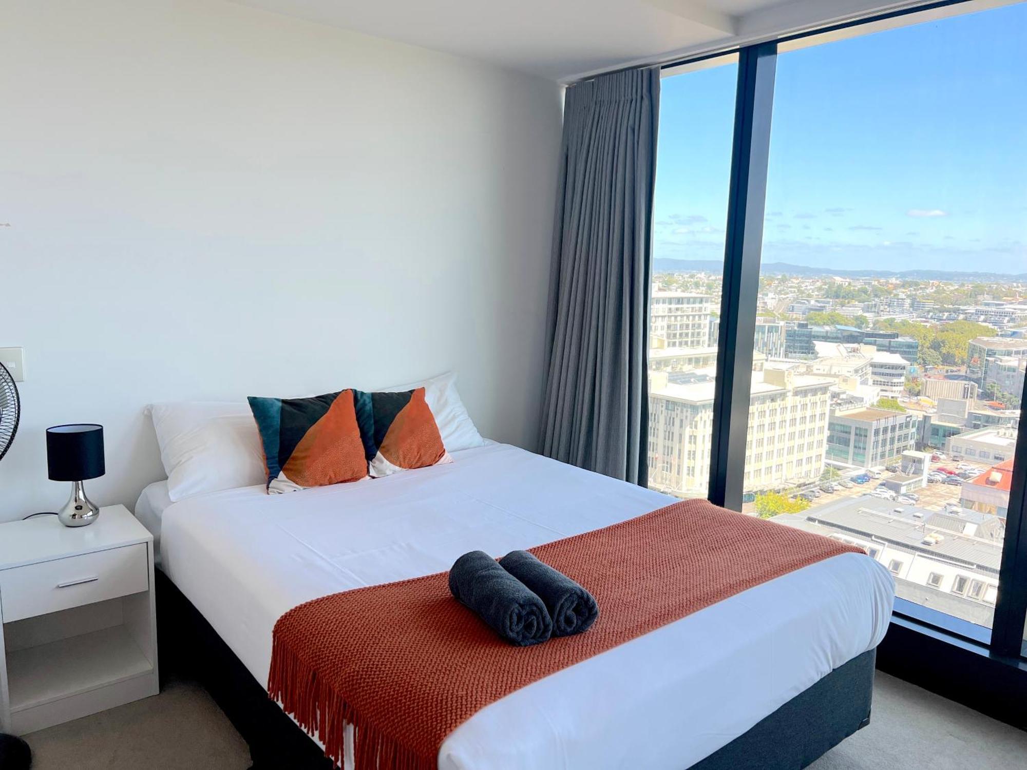 Magnificent Harbour View Skytower View In Cbd * Auckland
