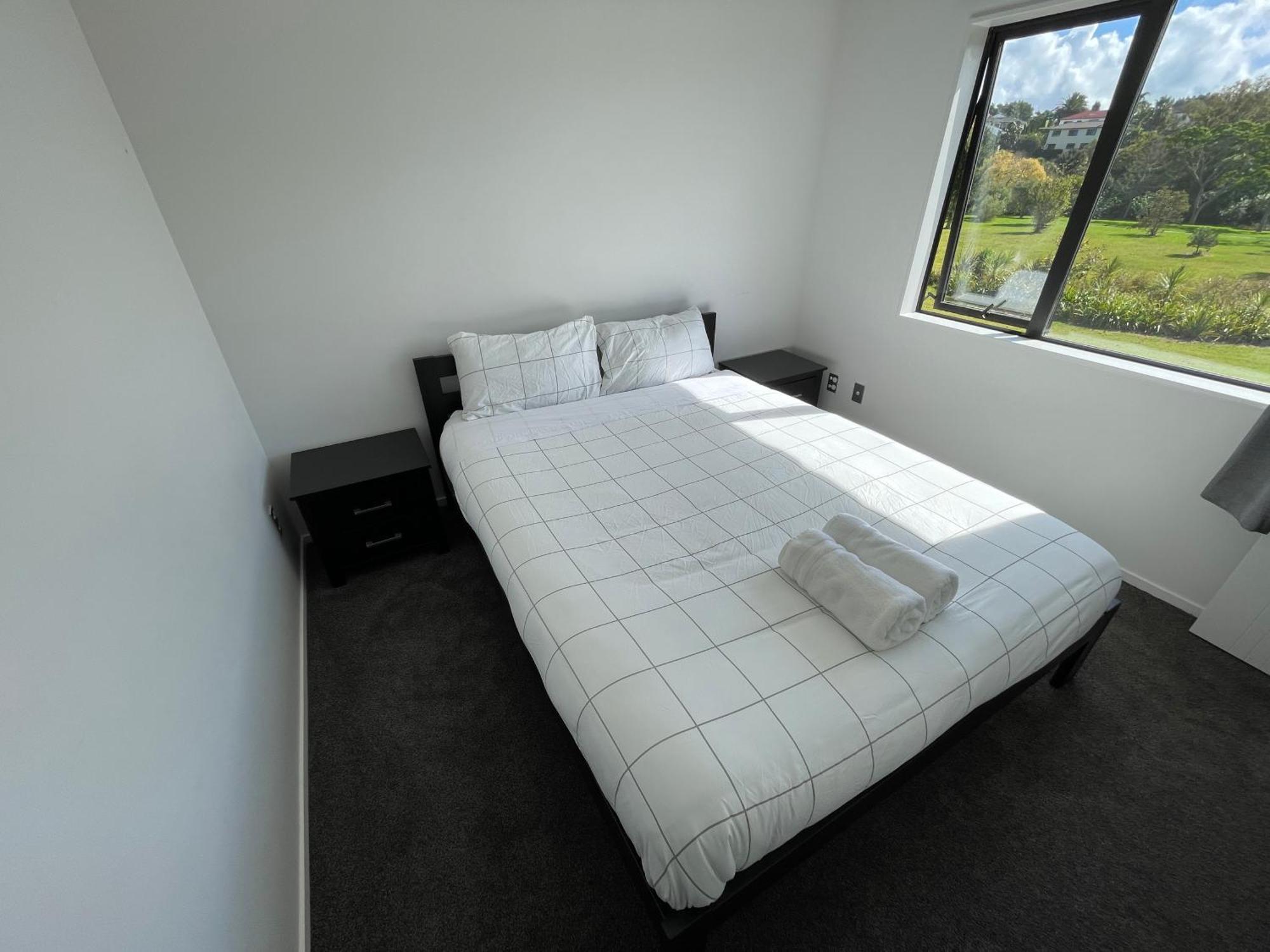 Modern By The Reserve Holiday home *