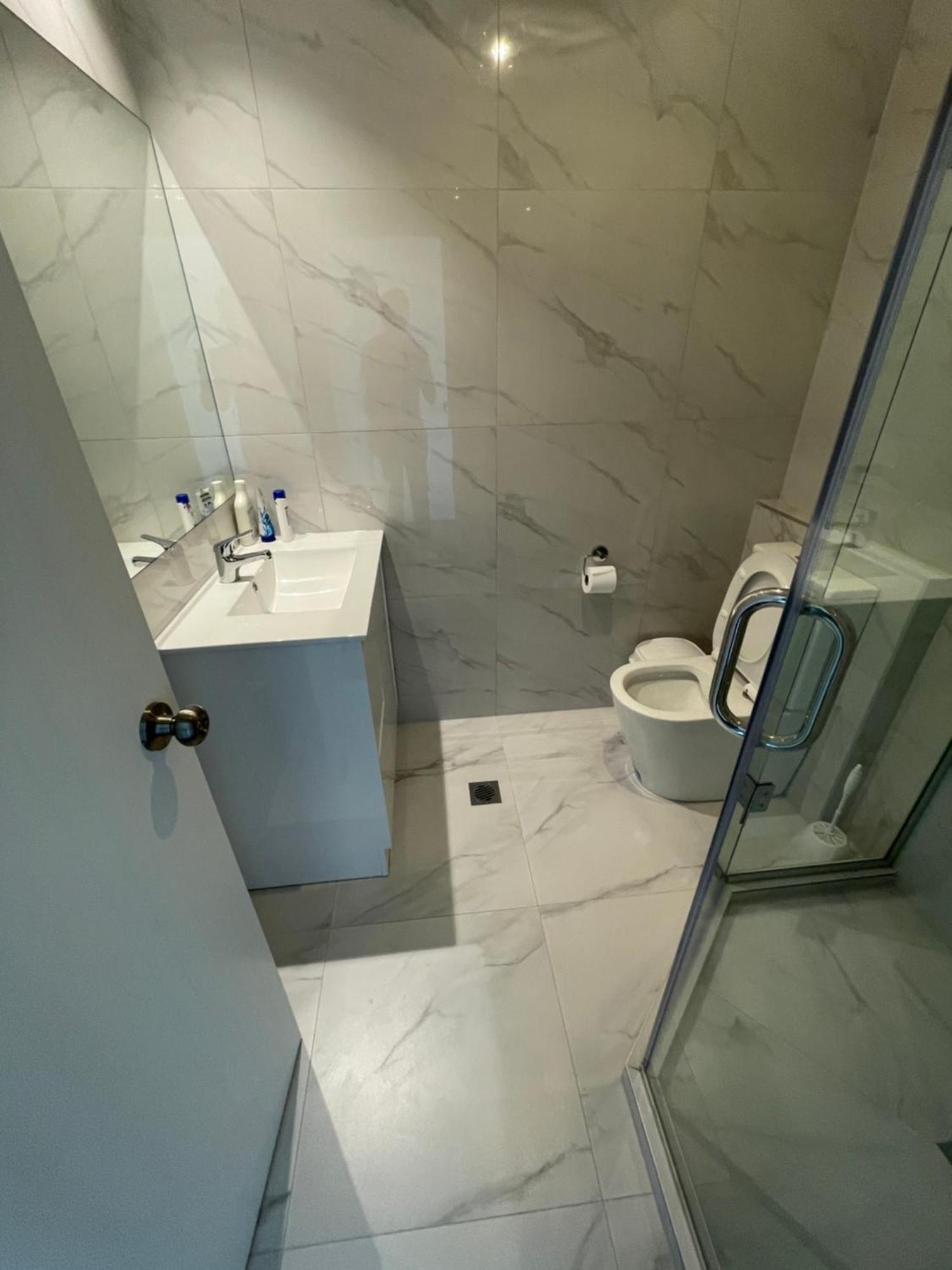 Modern By The Reserve Holiday home Auckland