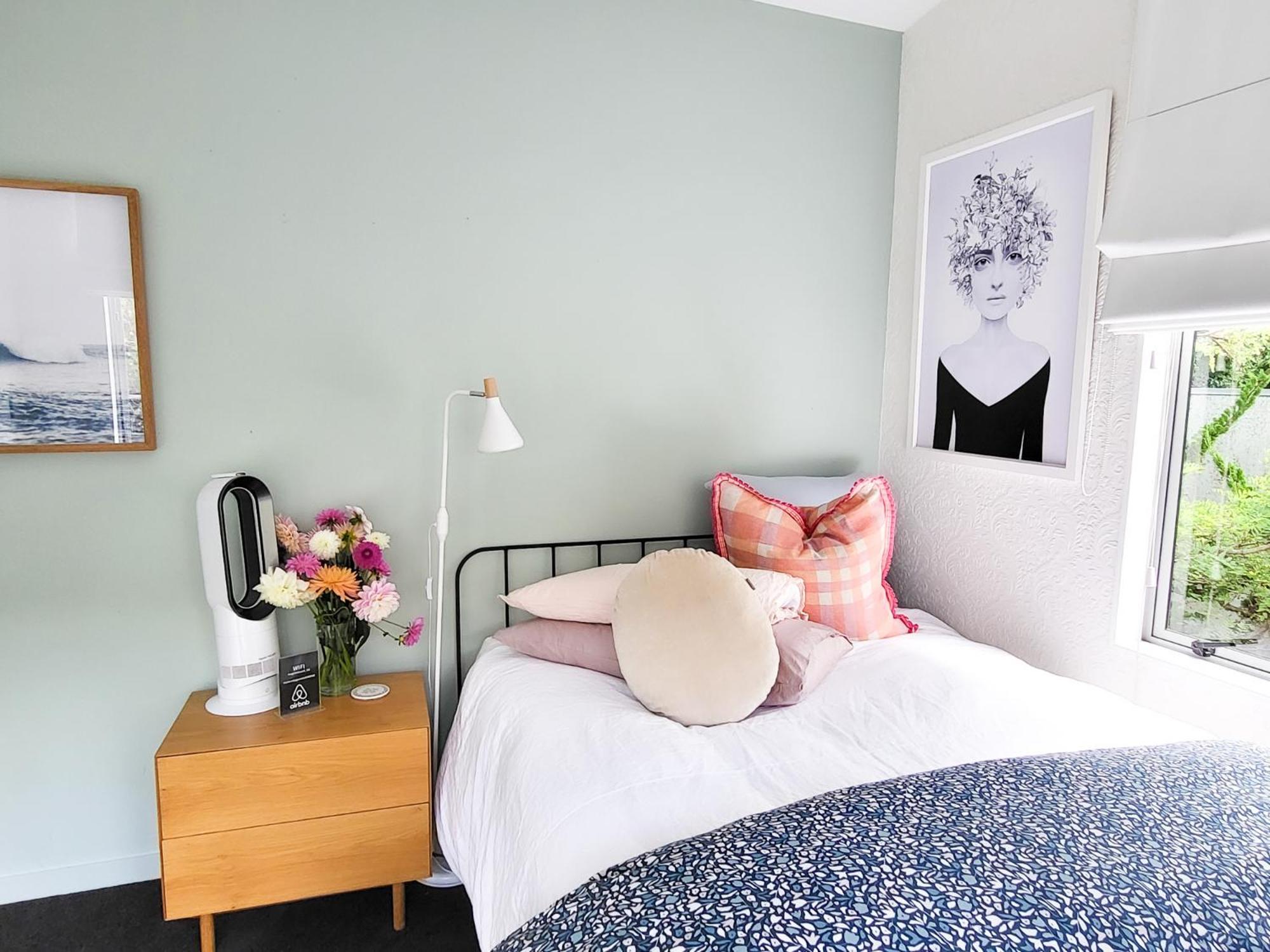 Guest house Inner Sunny Bedroom Auckland
