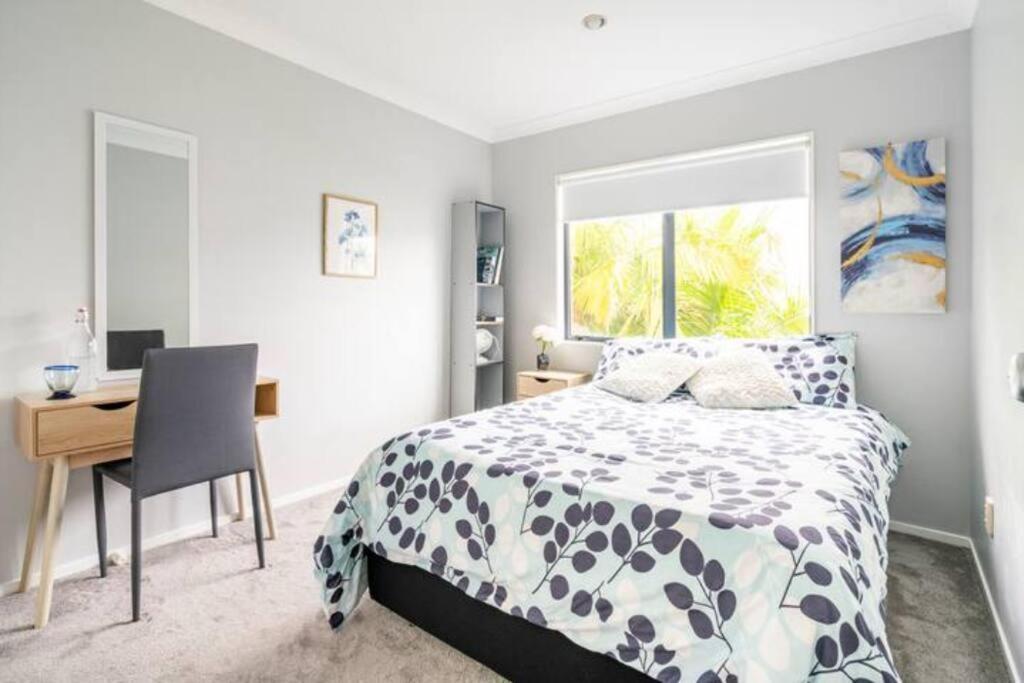Homestay Double With Shared Bathroom