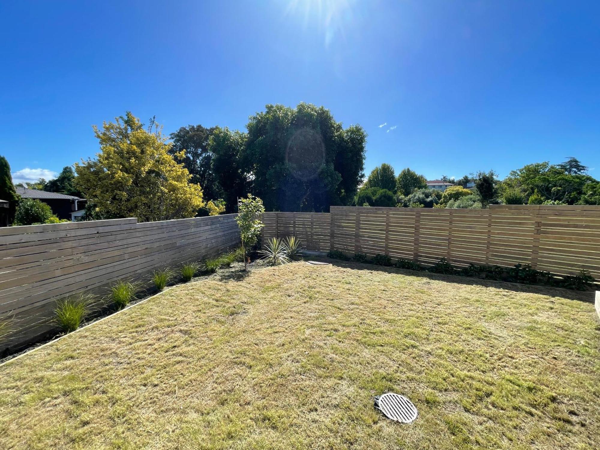 Modern By The Reserve Holiday home Auckland