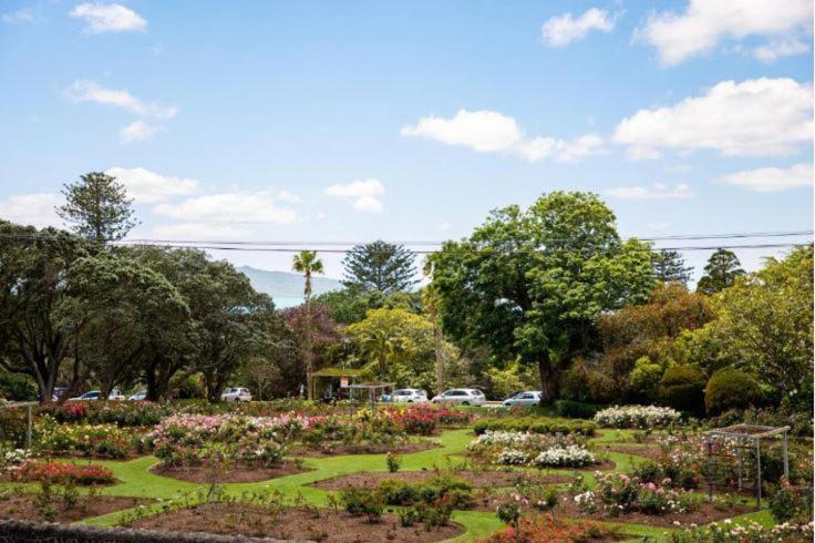 Cbd, Parnell Ensuite+patio+secluded Garage Holiday home *