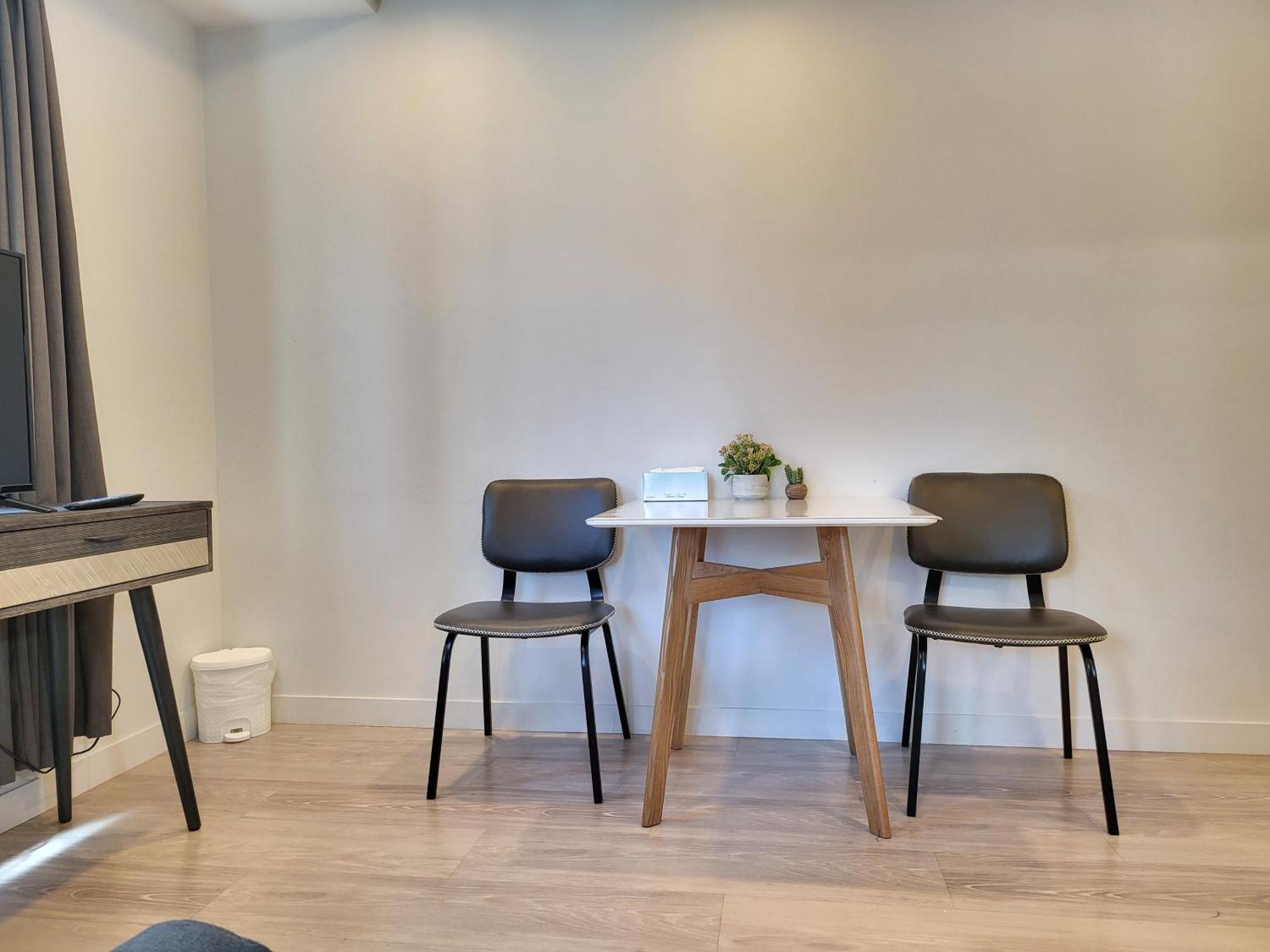 Sky Stars Essential Reserve Apartment Auckland