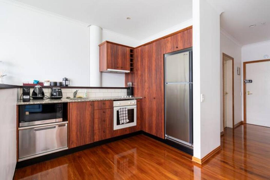 Apartment Luxury Hideaway On Princes Wharf