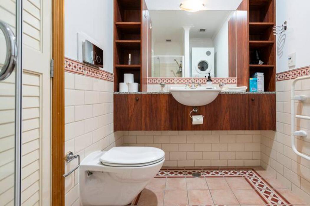 Luxury Hideaway On Princes Wharf