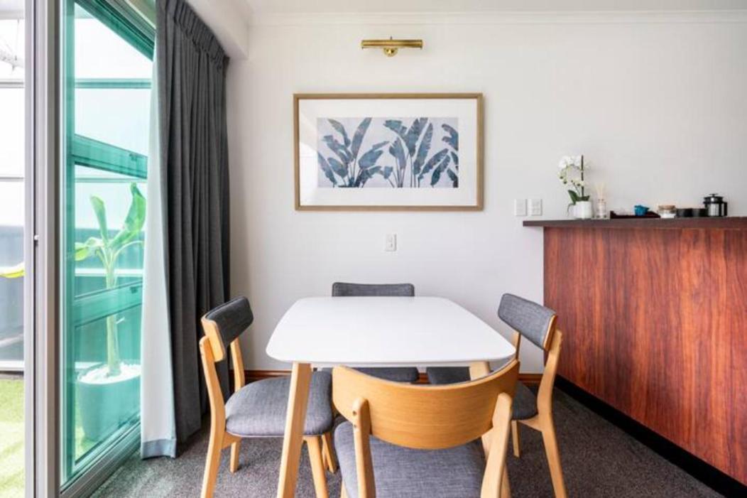 Luxury Hideaway On Princes Wharf *