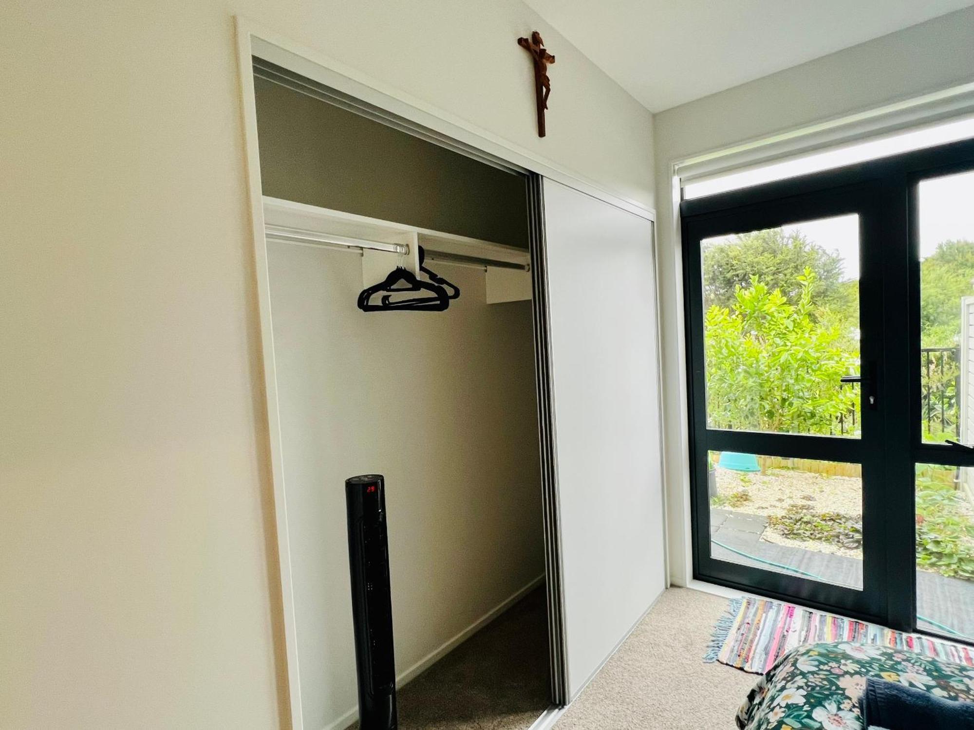 Ln In Flat Bush Auckland