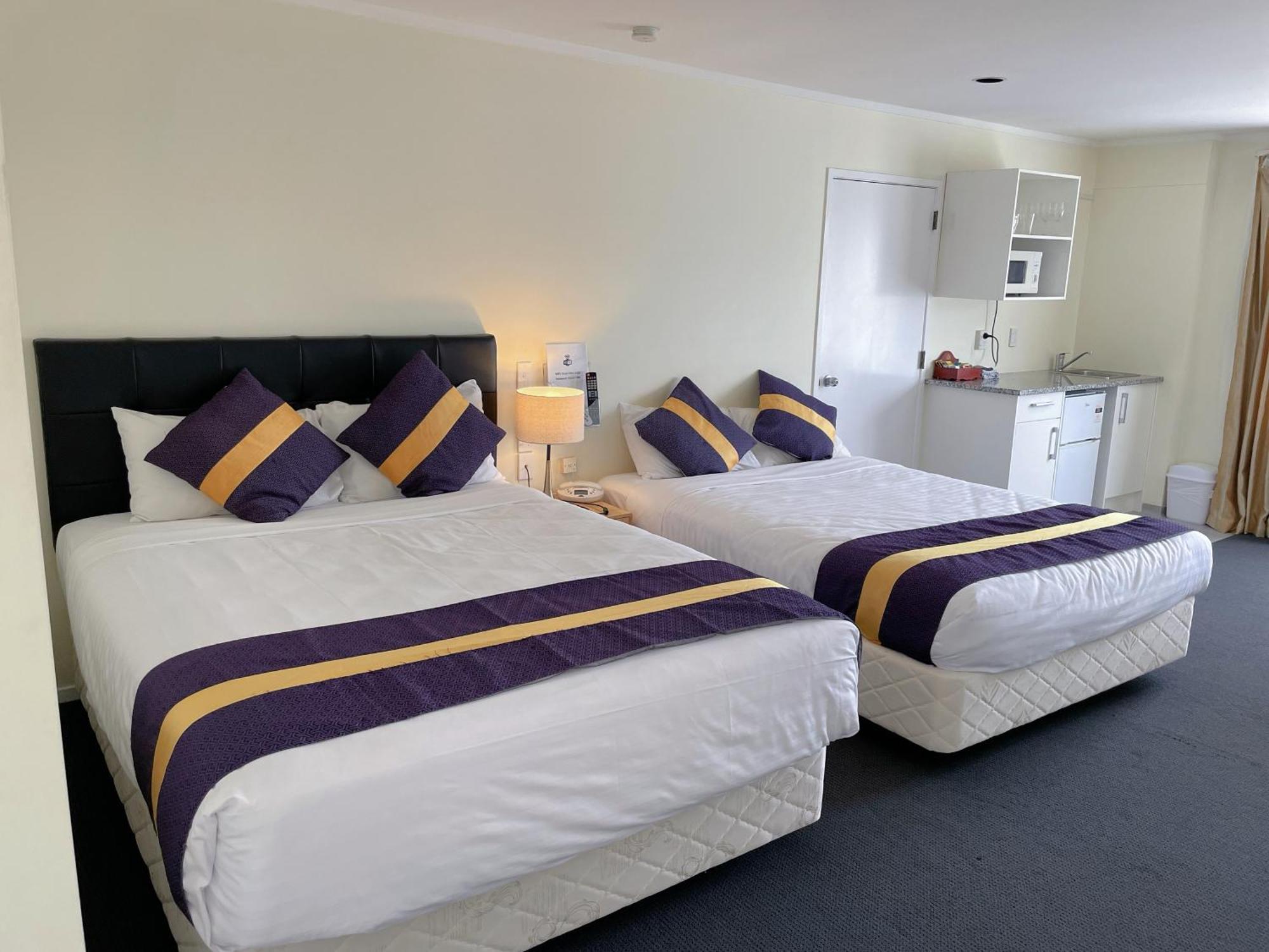 Motel Royal Park 4*